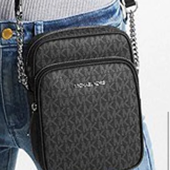 Michael Kors Jet Set Travel Flight Crossbody - Picture 9 of 9